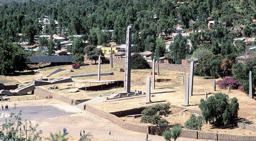 Starobylé mesto Axum a jeho monumentálne stély